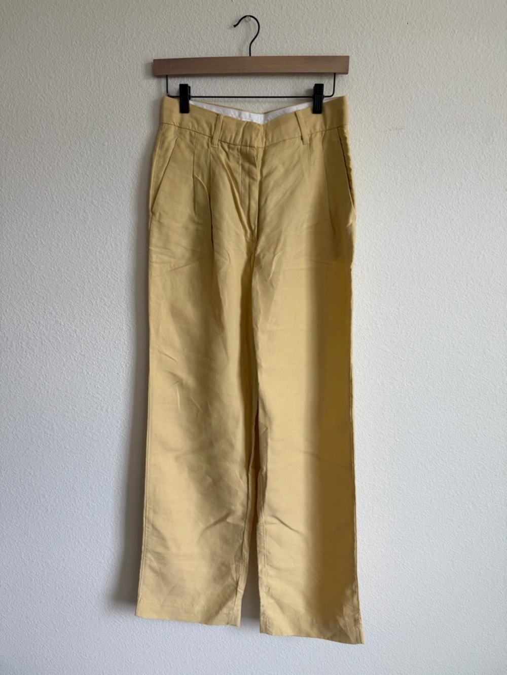 Aritzia Wilfred Effortless Linen Pants in Yellow Size 6